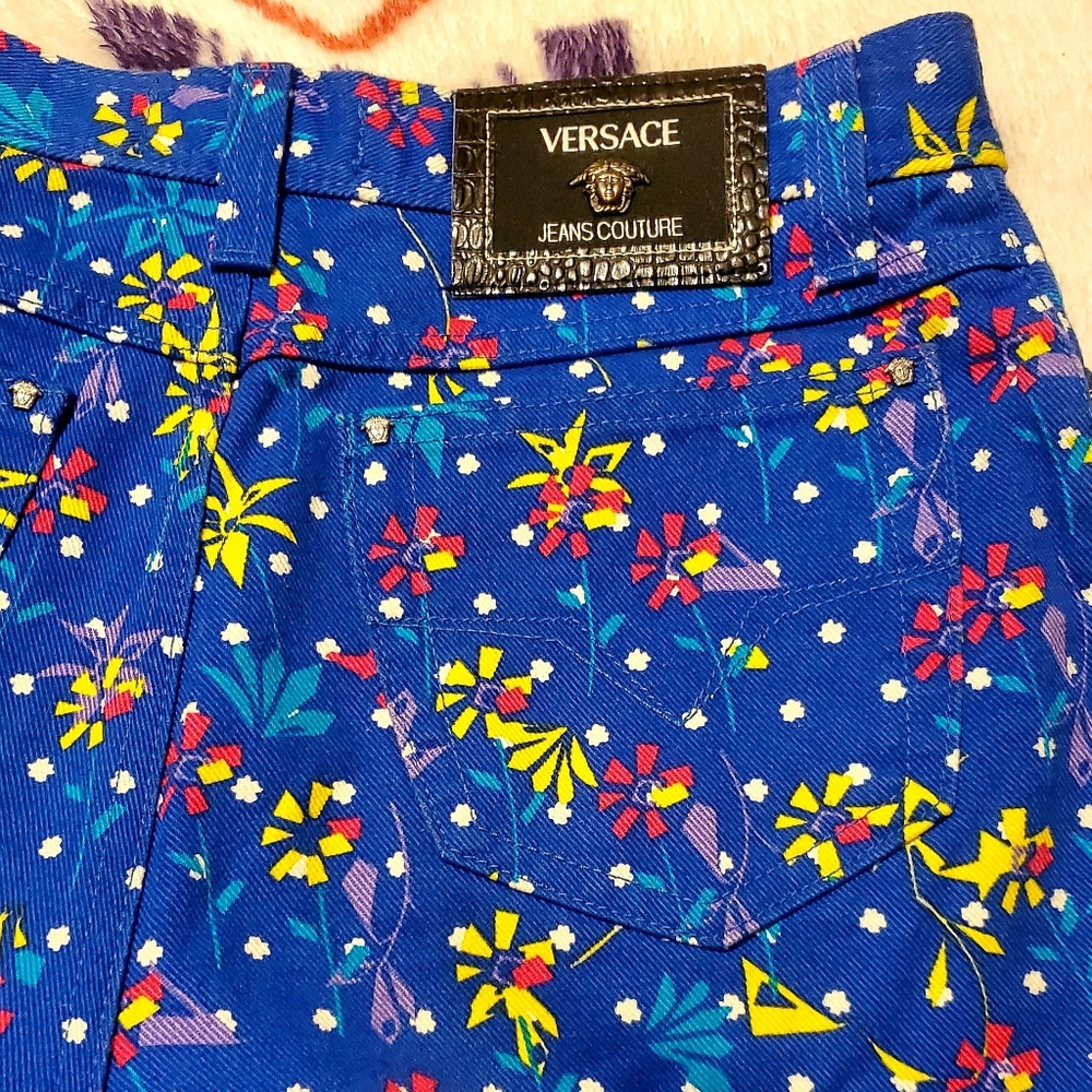 Versace 👖 Jeans Couture High Rise Floral Jeans, Extremely Rare, size 29 Quality